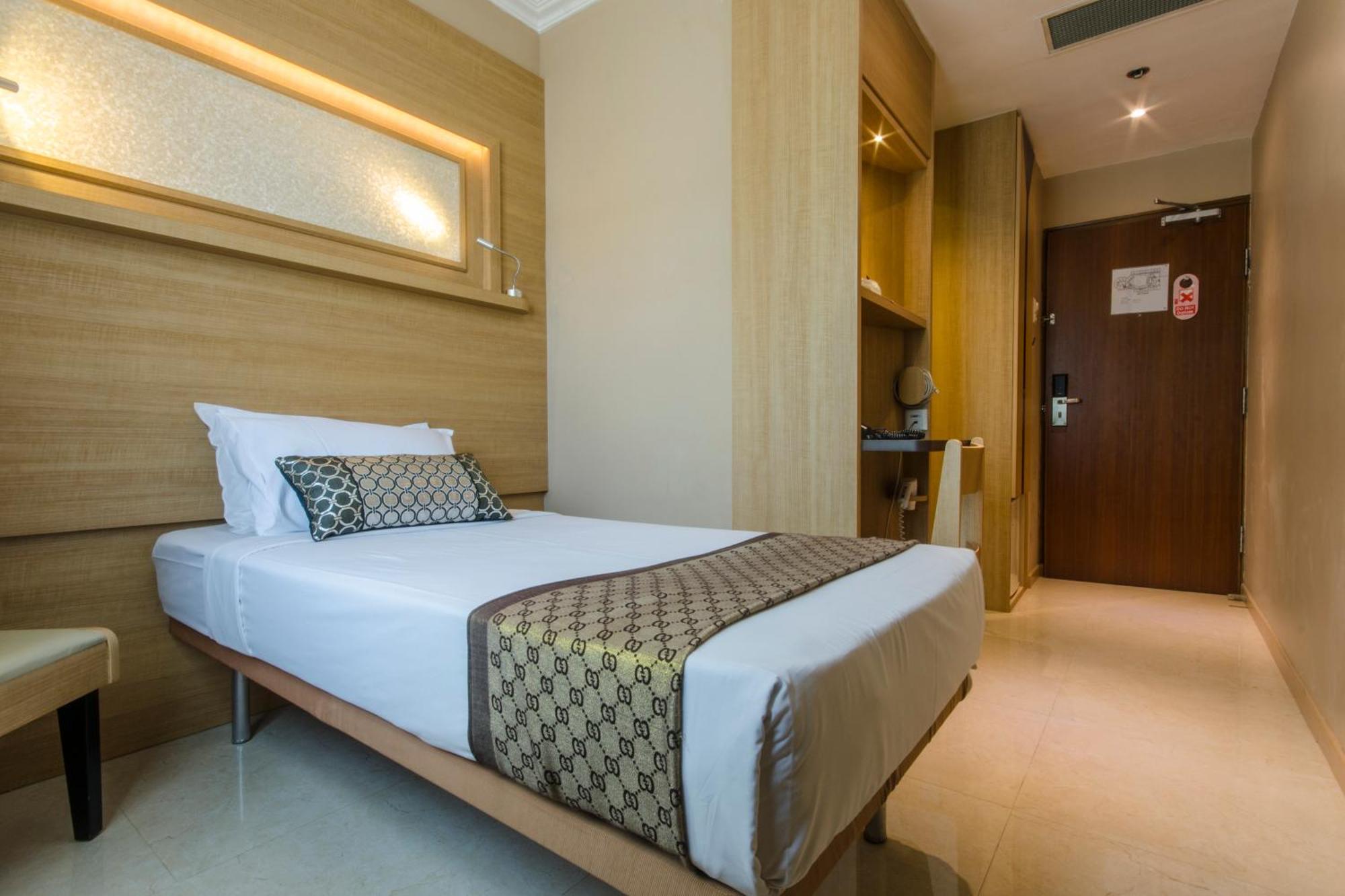 Robertson Quay Hotel Singapore Exterior photo
